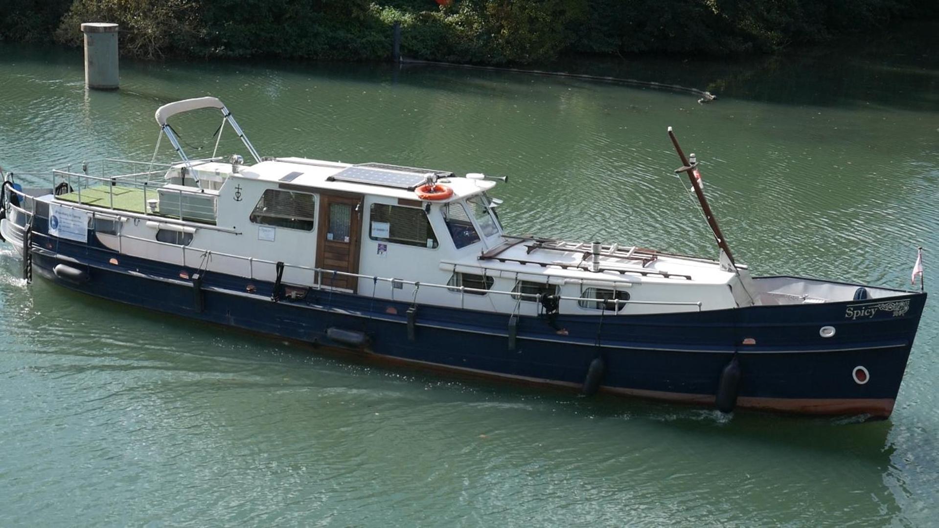Spicy - Sejour Insolite Sur La Marne Meaux Εξωτερικό φωτογραφία