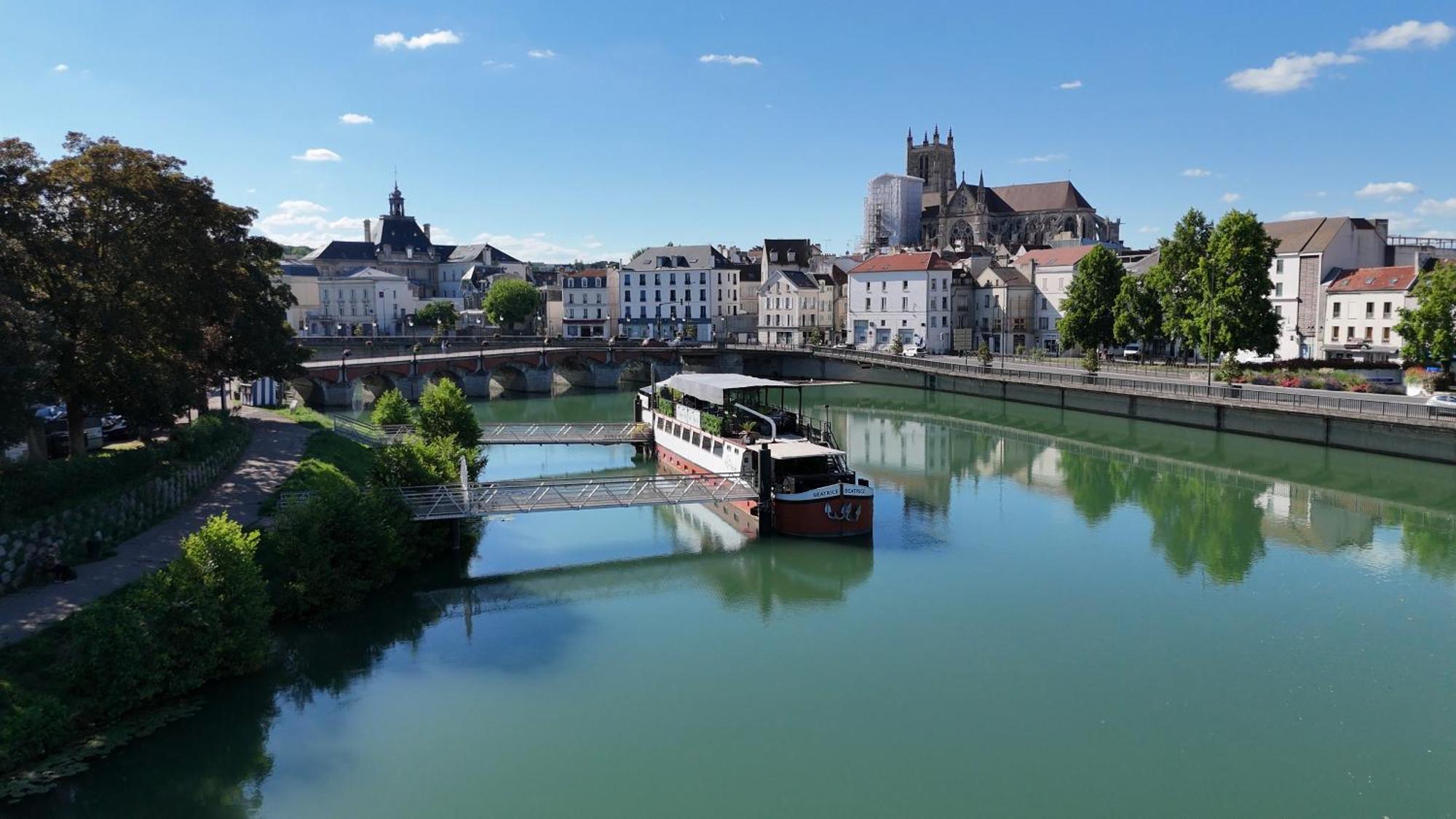 Spicy - Sejour Insolite Sur La Marne Meaux Εξωτερικό φωτογραφία